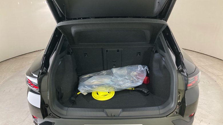 Volkswagen ID.4 210kW Black Edition Pro 77kWh 5dr Auto Electric Estate